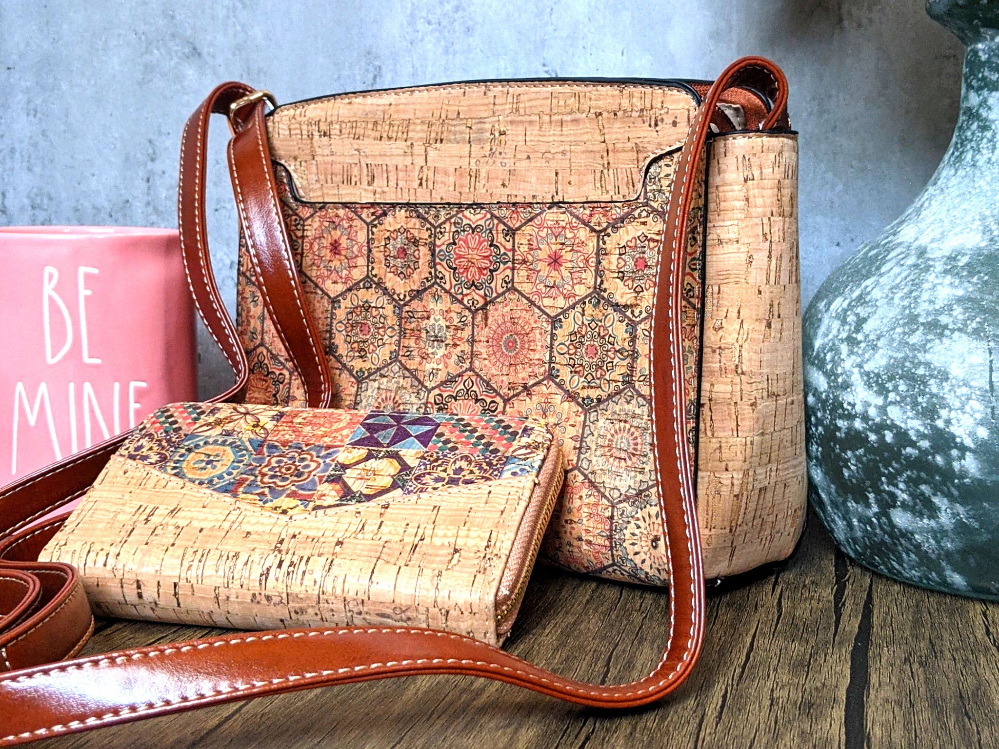 Mirabolante Portugal Pure Natural Cork Bark Ladies Shoulder Bag Handbag  Card Wallet Phone Shoulder Bag Crossbody Bag 2023, M,: Amazon.co.uk: Fashion