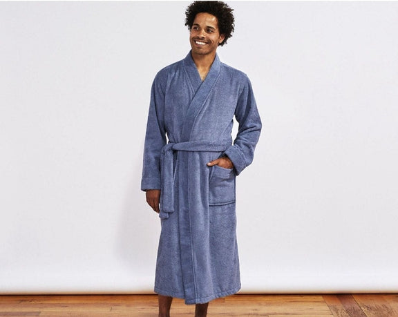 Airweight Organic Robe - Loomed from pure, organic cotton, the soft, absorbent weave is designed to dry quickly on the hook or in the dryer. Unisex styling with double belt loops.