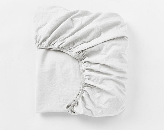 Crinkled Percale Fitted Sheet is made with GOTS organic certified cotton