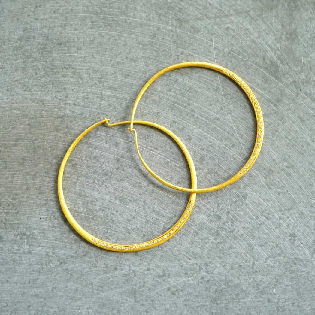 クラッシックフープピアス シャイニー Classic Hoop earrings Shiny