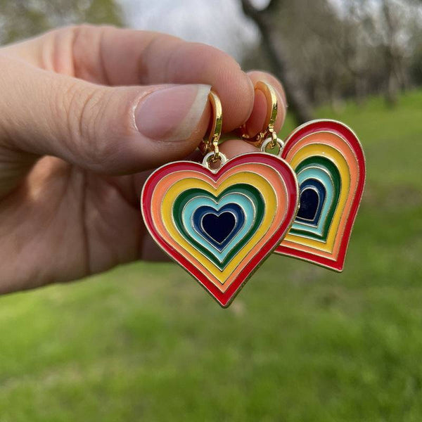 Rainbow Rhinestones Oversized Heart Party Statement LGBTQ Stretching Ring –  Anima Boutique