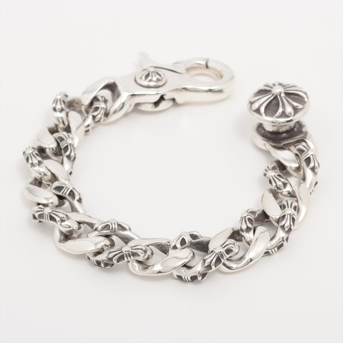 Chrome Hearts Cut Out Plus Hook Bracelet – opening act.