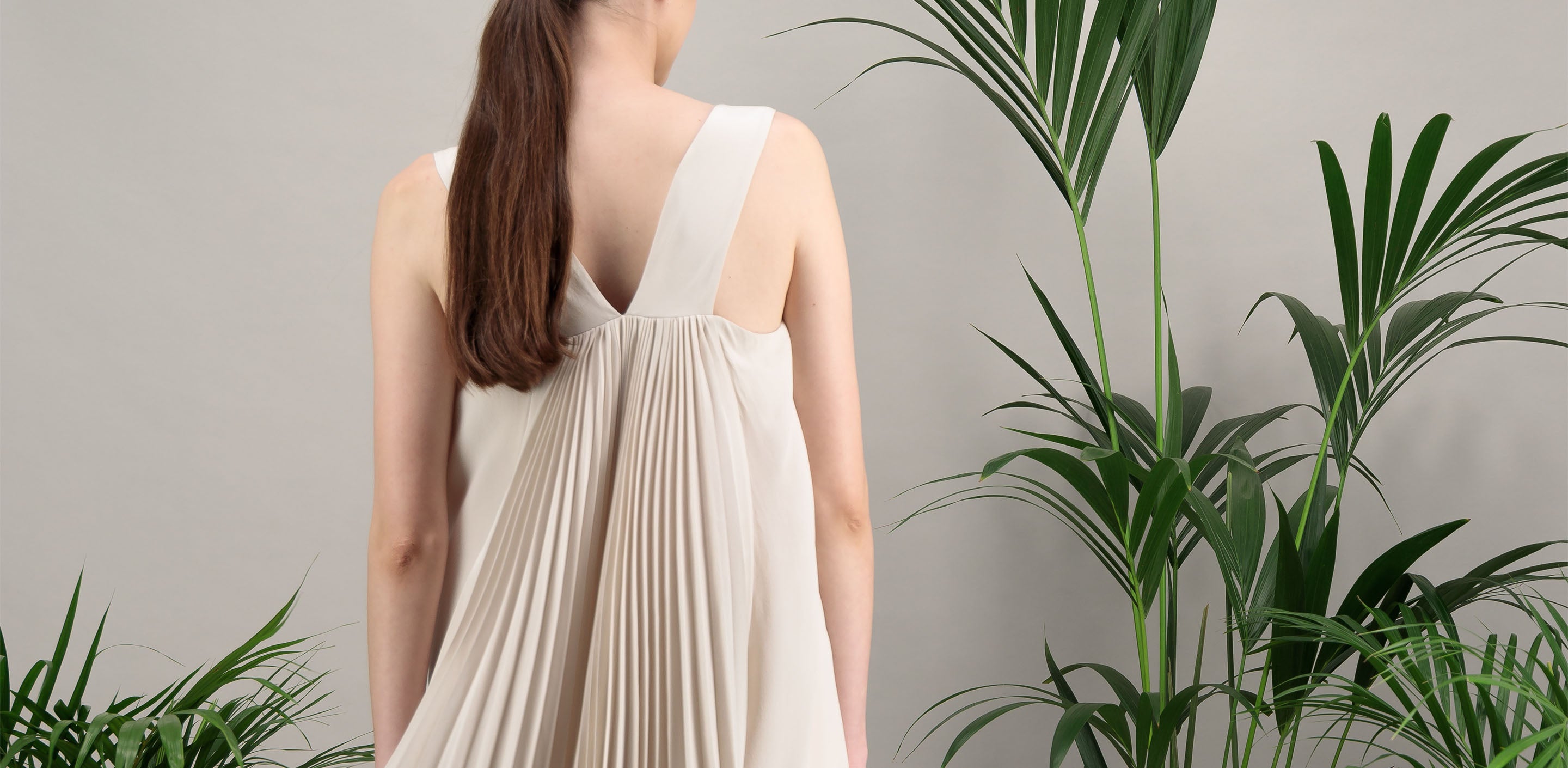 pleated silk crepe dress with big straps for wedding and cocktail