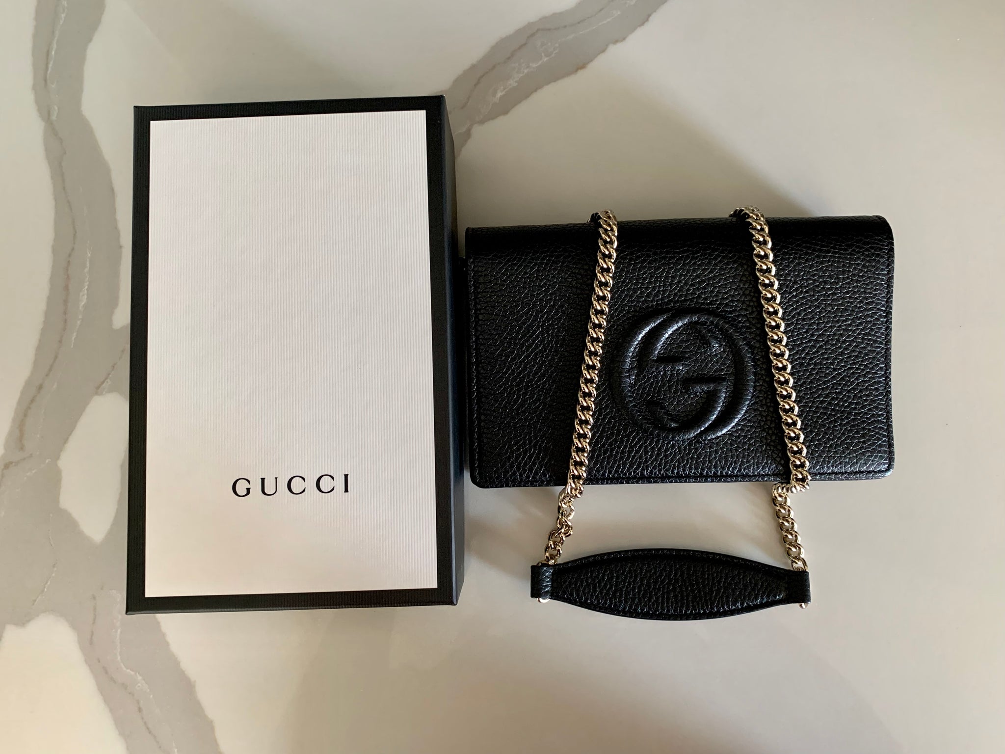 gucci embossed wallet on chain