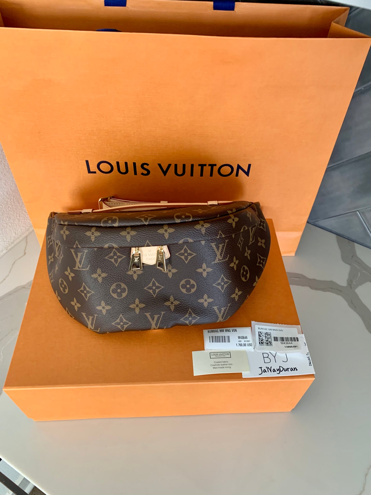 LOUIS VUITTON Monogram Bumbag 257236