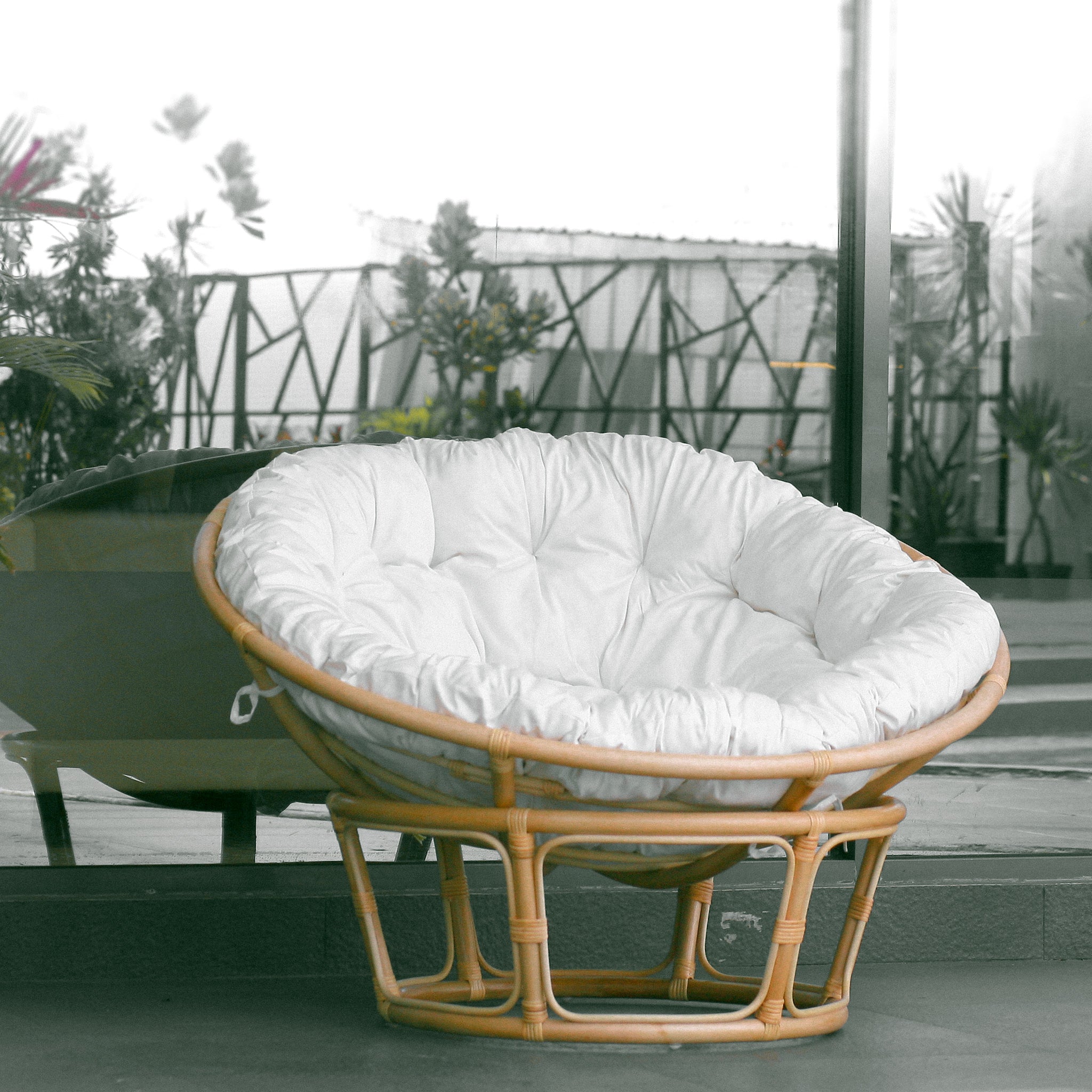 outdoor papasan ottoman