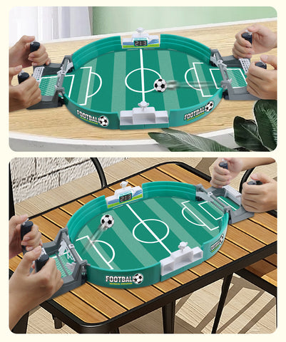 Crianças socializando e interagindo através do Brinquedo Futebol de Mesa