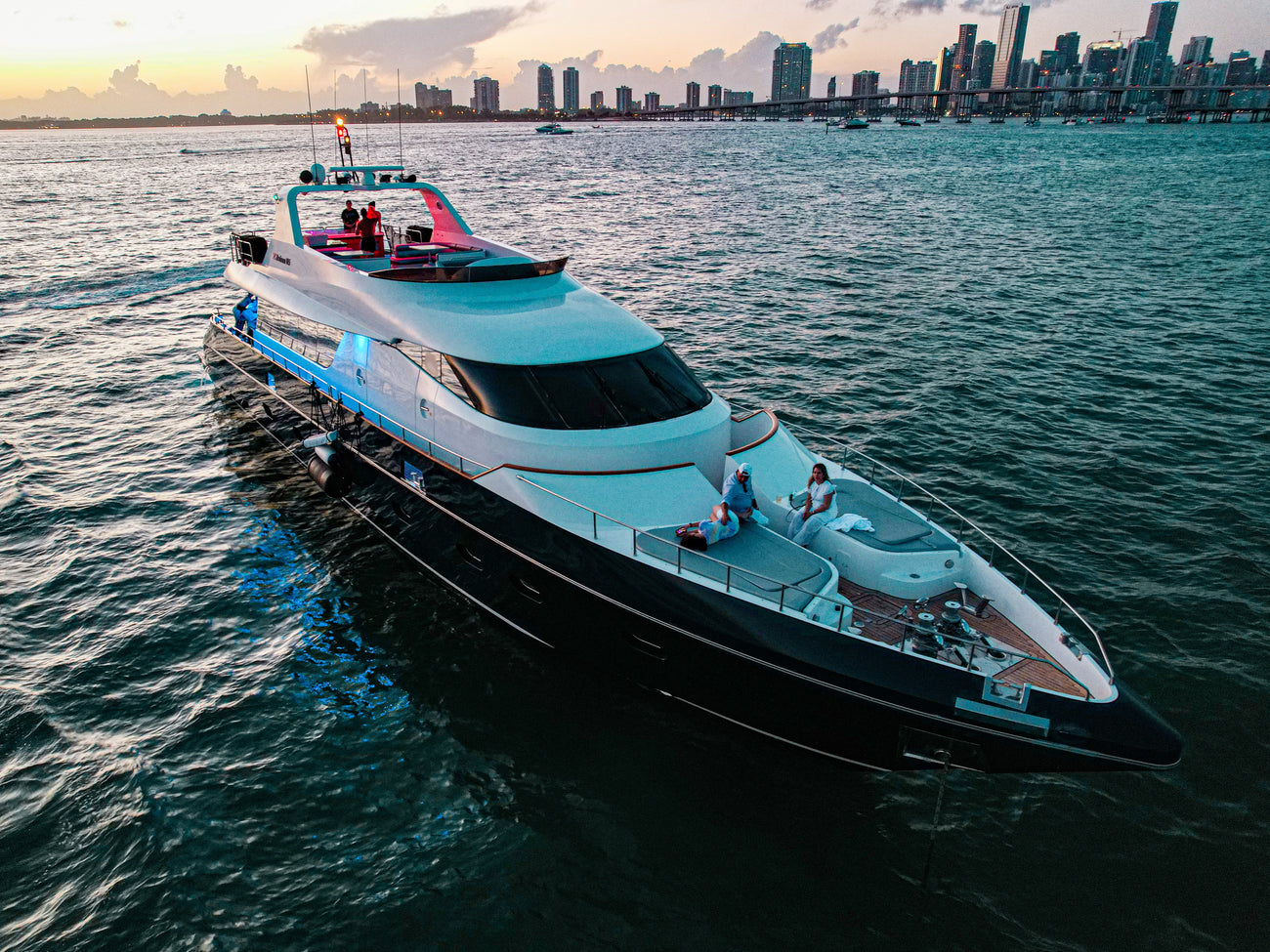 yacht boat rental miami