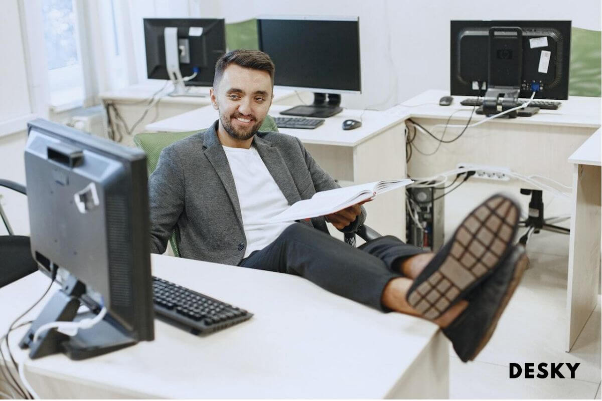 How to elevate your legs whiwhile sitting at your desk