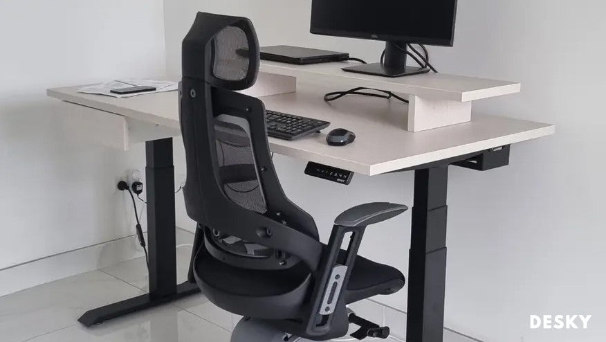 https://cdn.shopify.com/s/files/1/0570/2218/5644/files/office-chair-maintenance.jpg?v=1685073079