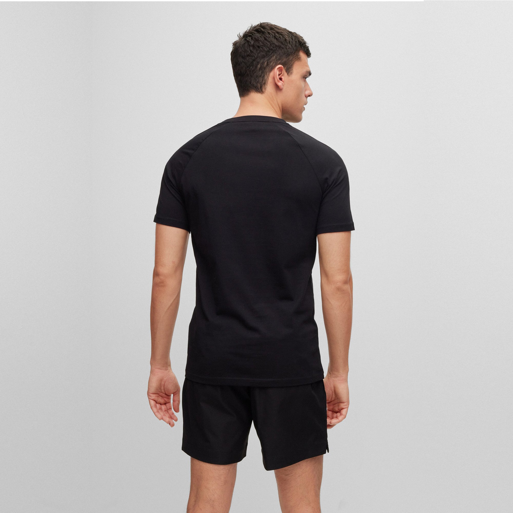 Hugo Boss Mens Slim Fit T-shirt With SPF 50+ Uv Protection Black Large