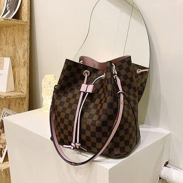 Louis Vuitton LV New Bucket Bag, Tie Bag, Letter Printing, Fashi