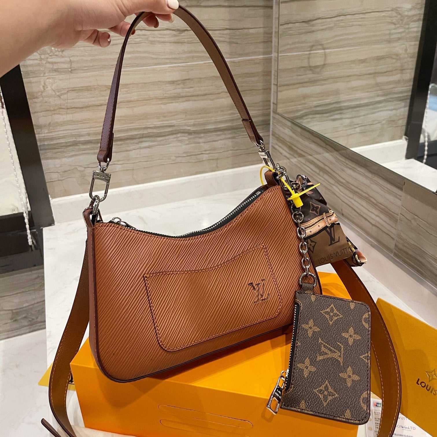 Louis Vuitton LV Marelle 2021 Handbag Shoulder Bag Wallet Two-pi