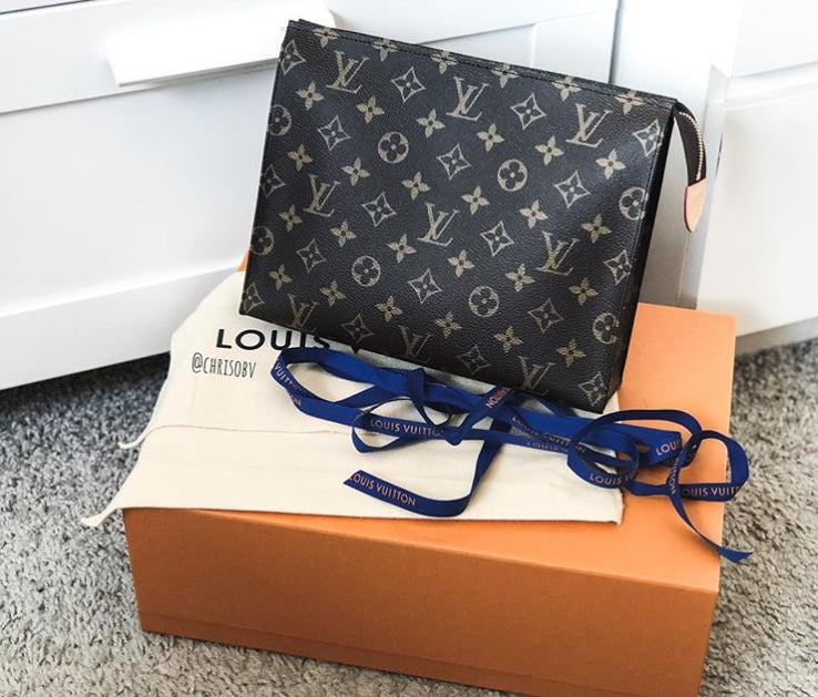 Louis Vuitton Women Makeup Bags Men's Business Bag Classic L