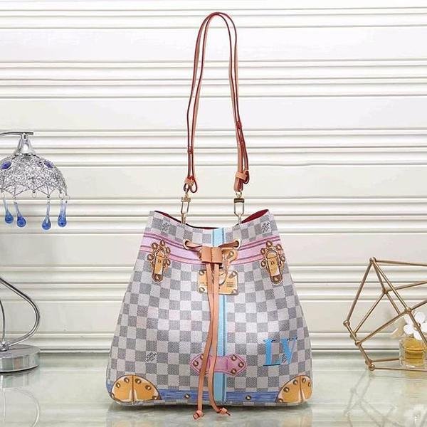 Louis Vuitton LV Retro Large Capacity Bucket Bag Ladies Fashion 