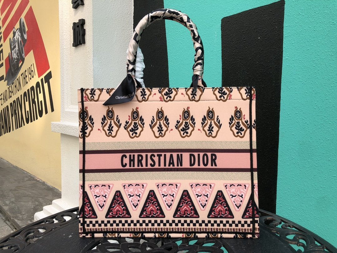 Dior Women's Tote Bag Handbag Shopping Leather Tote Crossbod