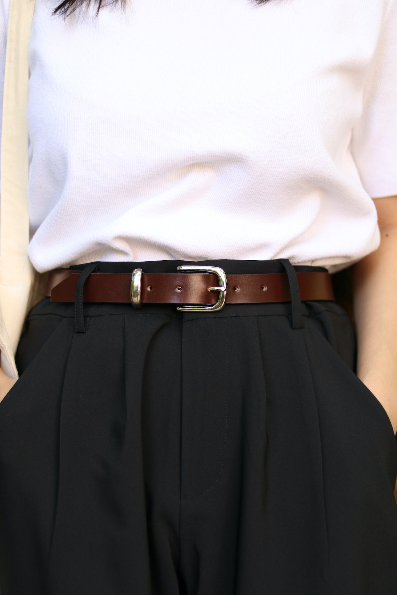 Detail of 25mm Womens Handmade Full Grain English Bridle Brown Leather Belt