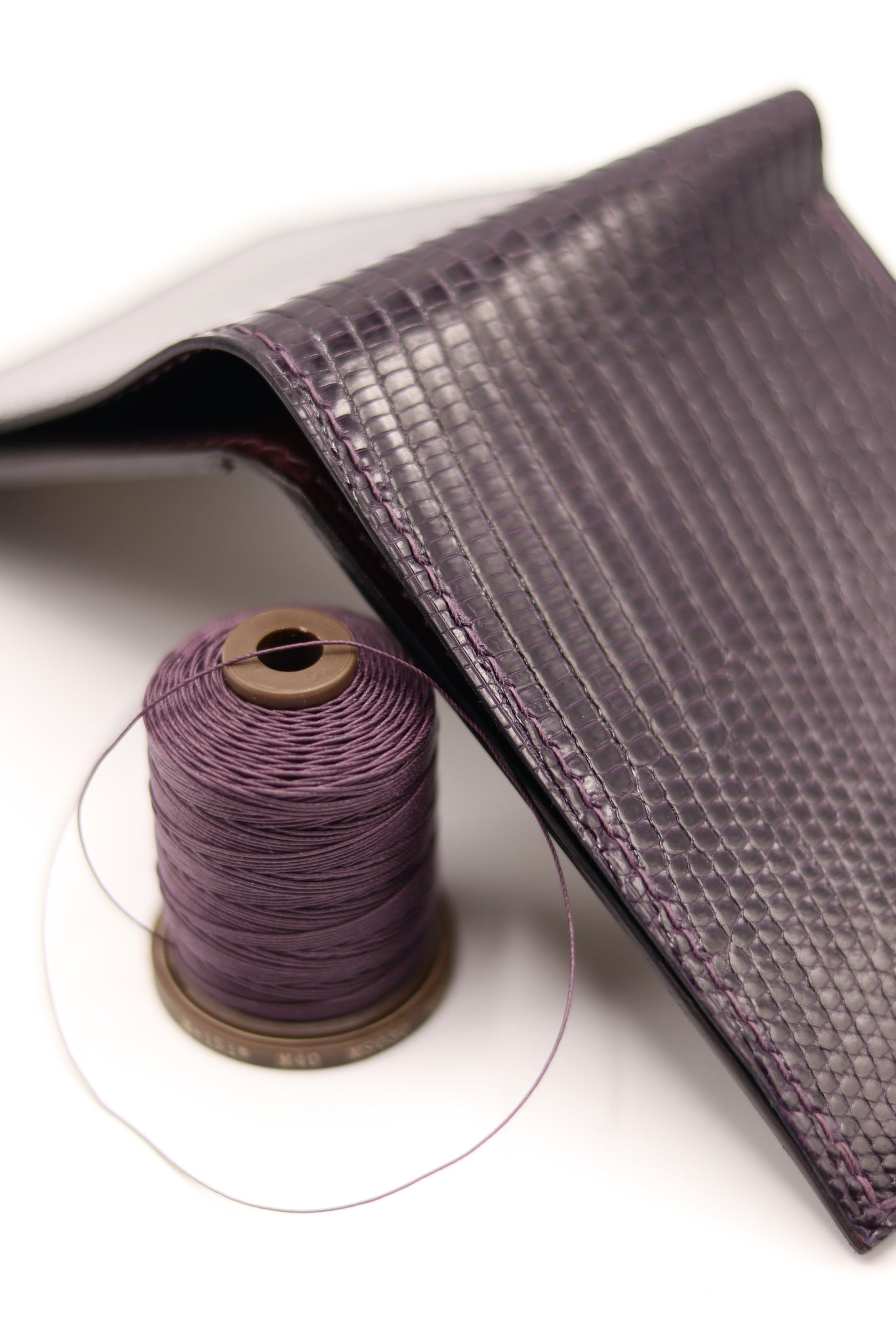 Meisi Superfine Linen Thread Sewing Lizard Leather Wallet