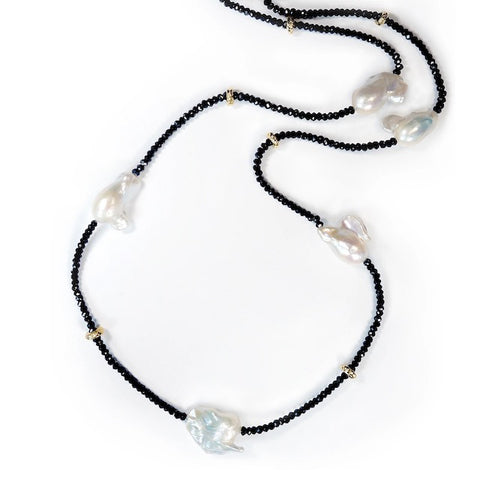 Baroque pearl necklace