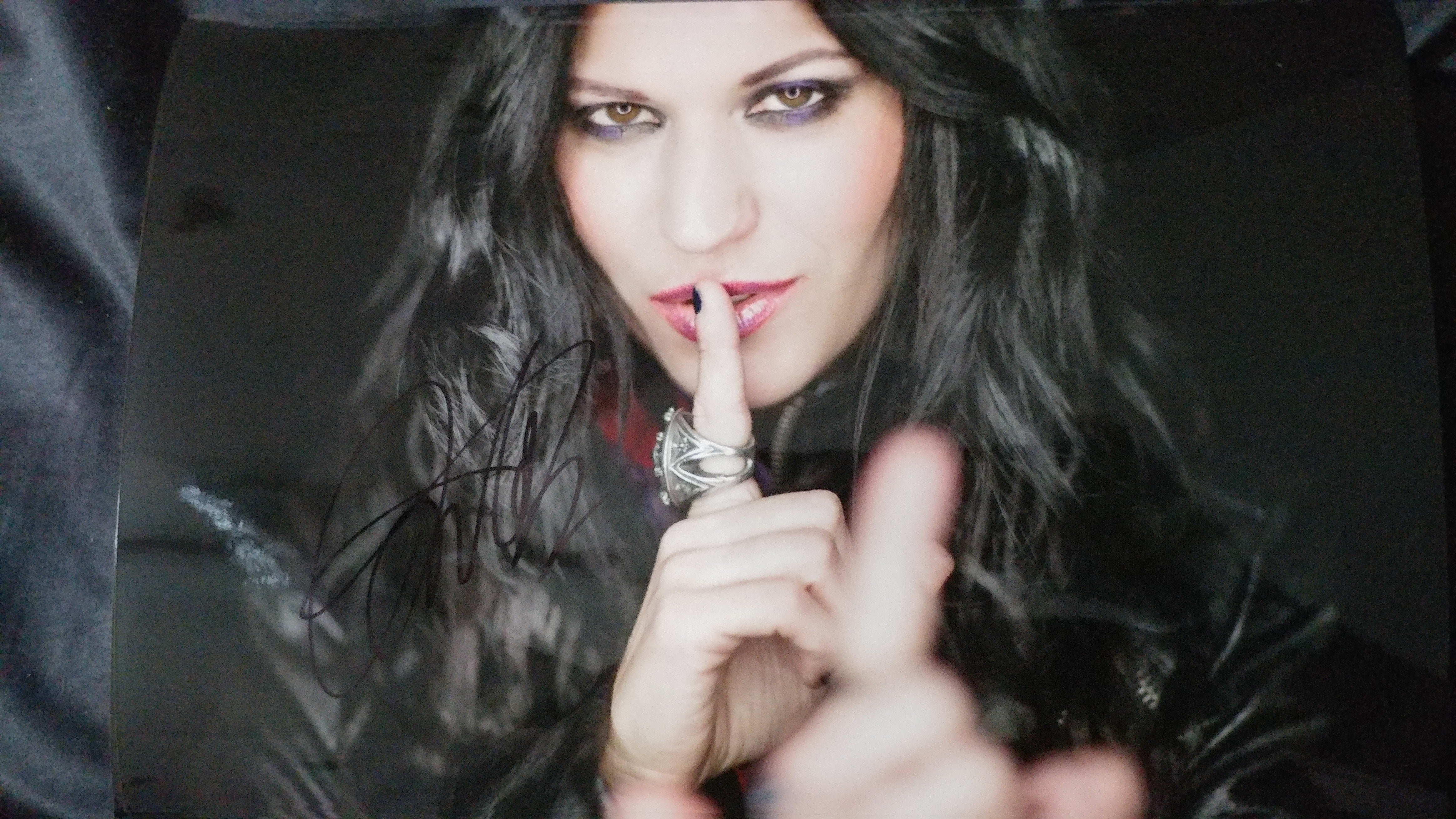 Cristina Scabbia Hair Color Photos