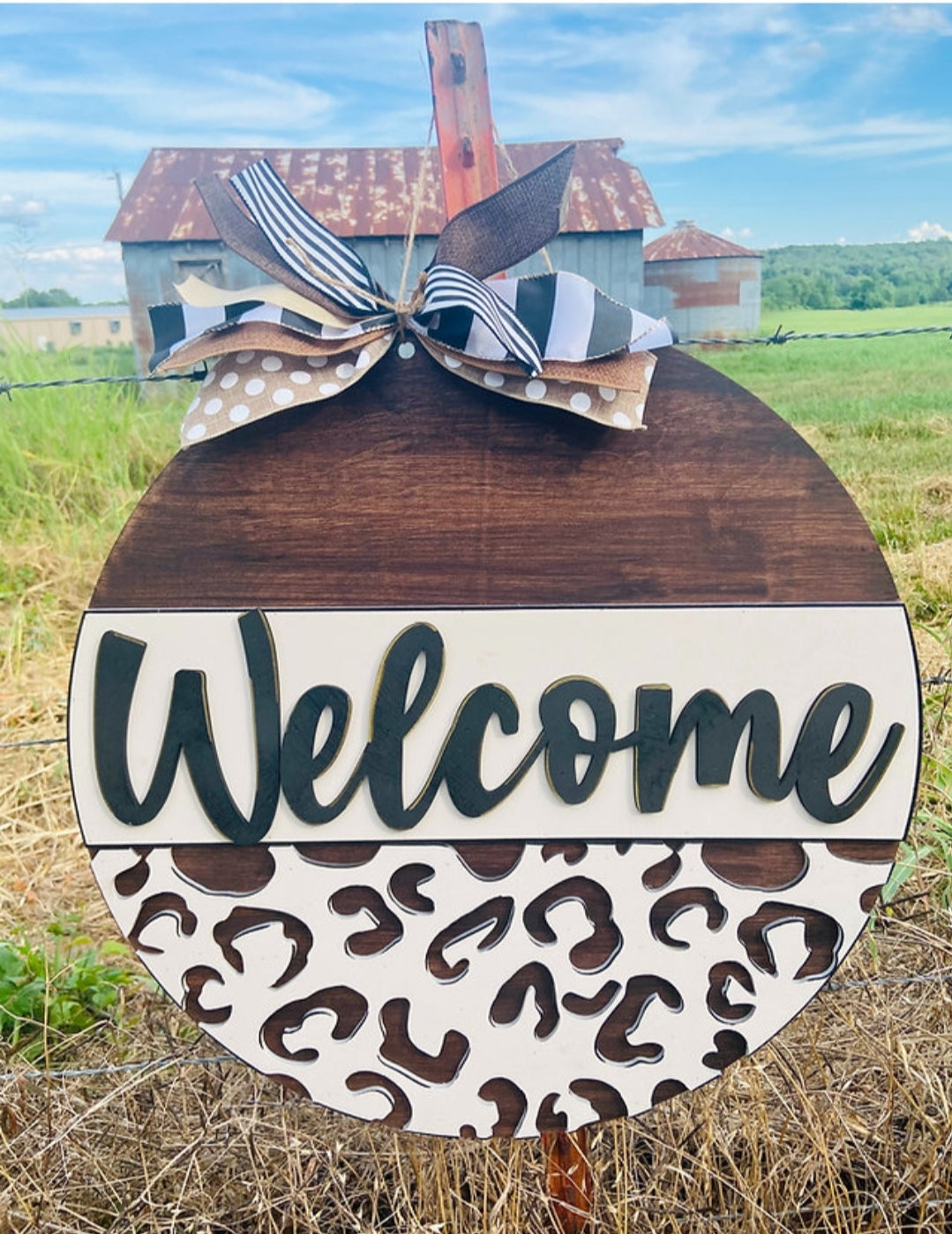 Welcome Leopard door hanger 22" 3D