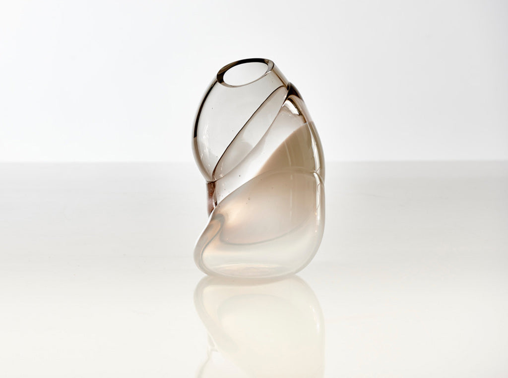 INTINGO glass vase by Veronika Beckh