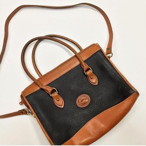 dooney & bourke black crossbody