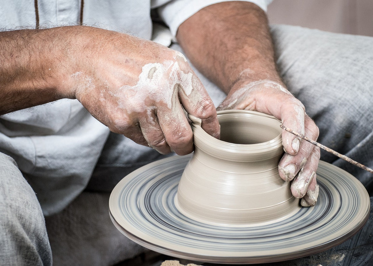 pottery-1139047_1280.jpg__PID:e84fed96-61db-41a9-9c95-5b11c66b212d