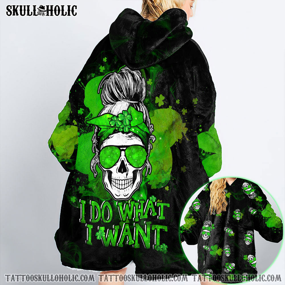 SKULL CLOVER I DO WHAT I WANT SHERPA BLANKET HOODIE - LATG1602223