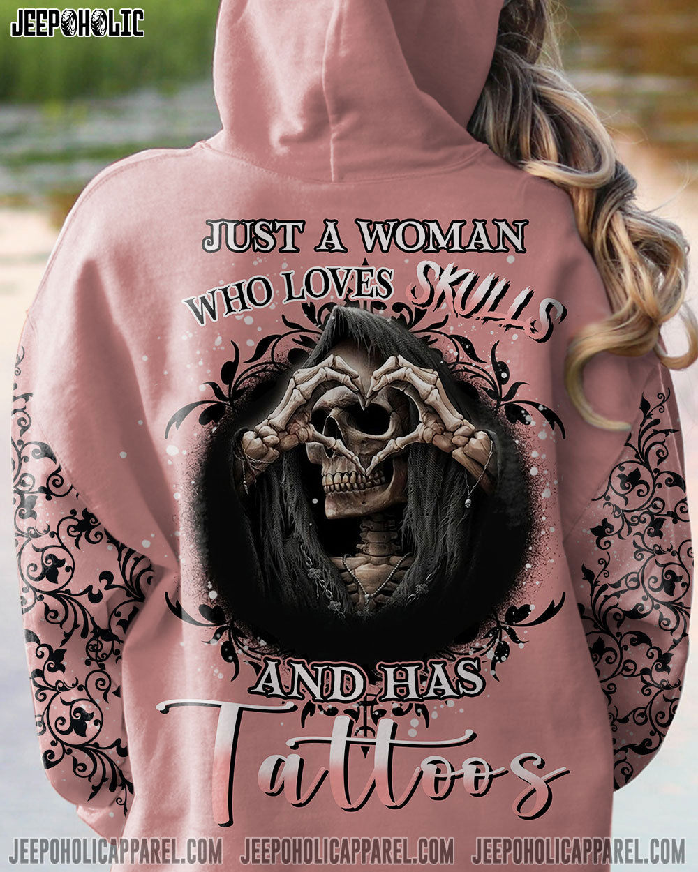 JUST A WOMAN WHO LOVES SKULL AND HAS TATTOOS ALL OVER PRINT - YHHN1612223