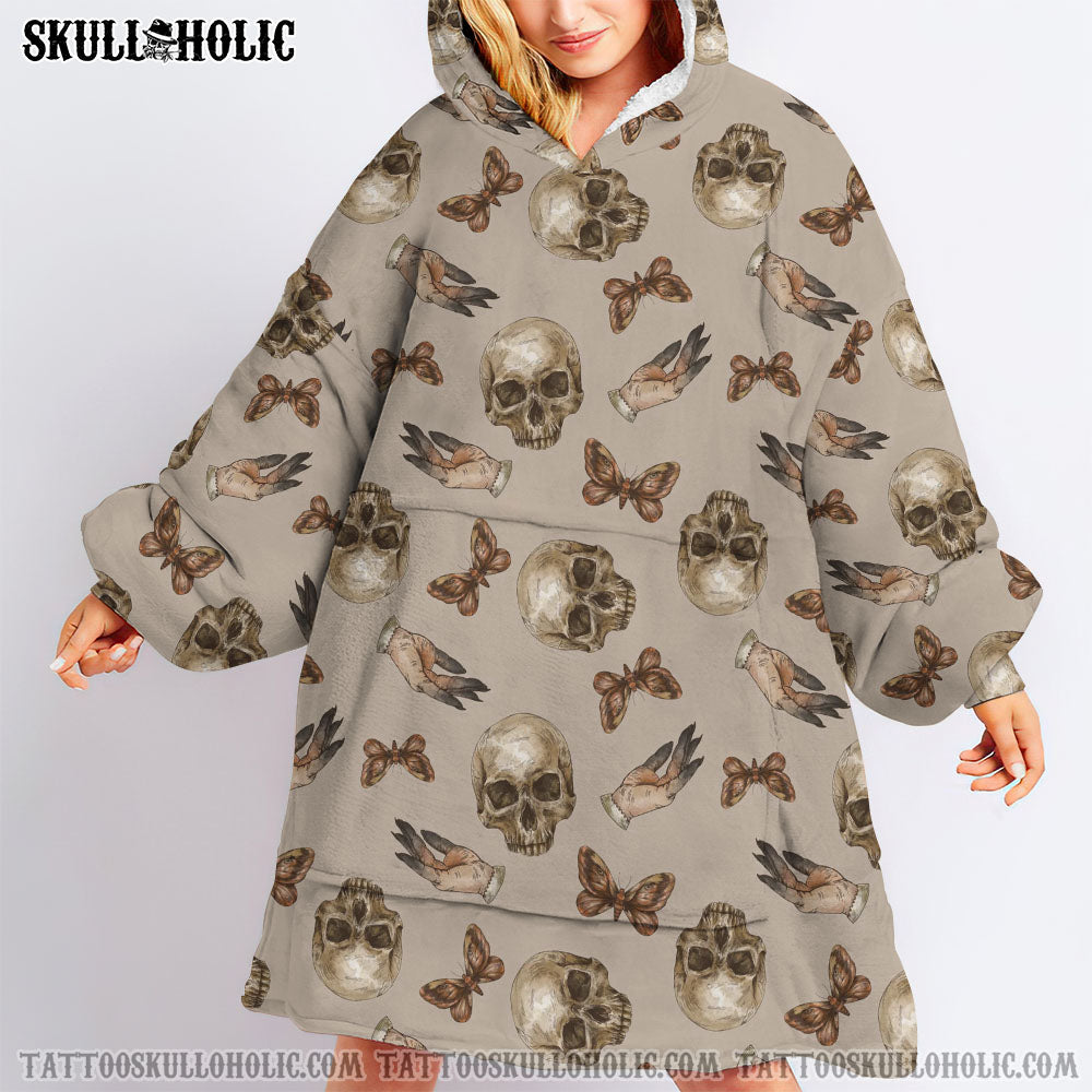 SKULL WITCH SHERPA BLANKET HOODIE - TLTY1802223