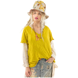 (178042) Europa T - Magnolia Pearl - Lantern Dancer Gallery