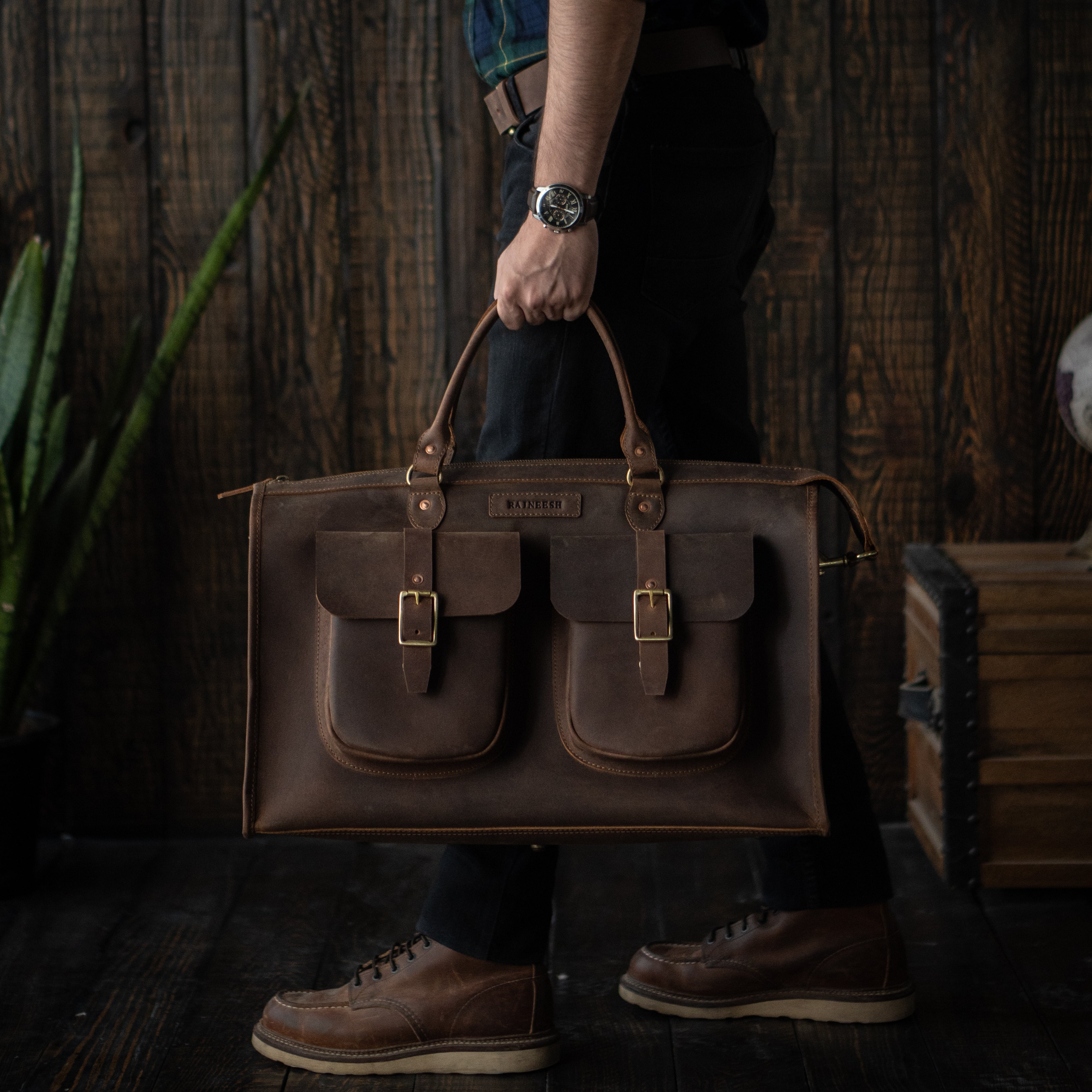 Diplomat Duffle Weekender (Vintage Brown)