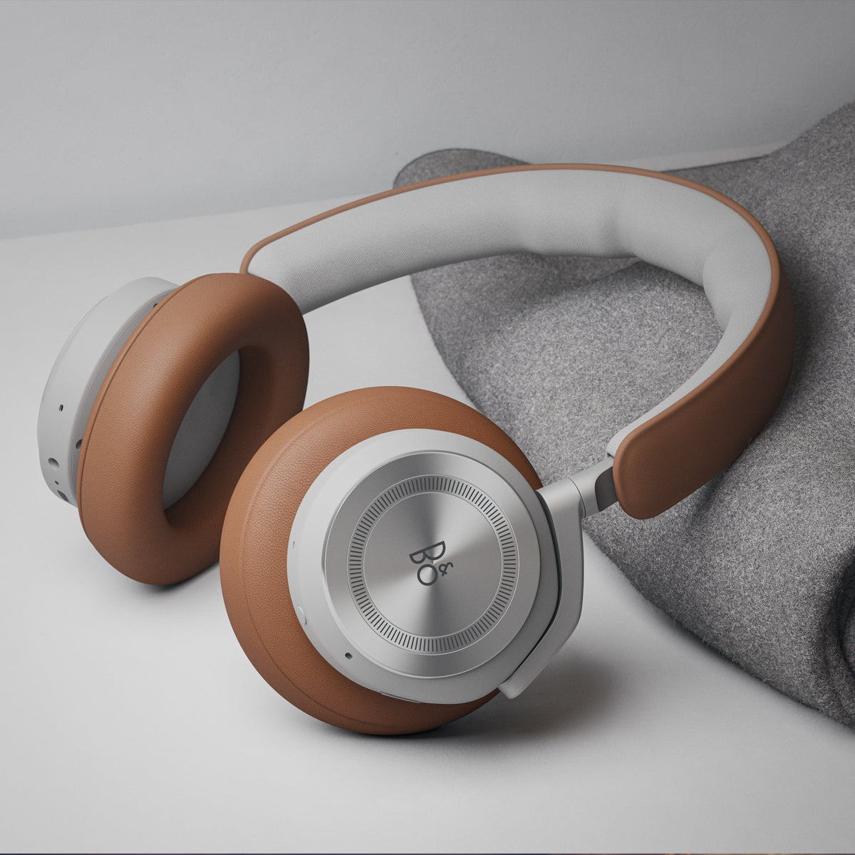 Beoplay HX（エイチ テン） | バング＆オルフセン | NAVYS STOREの公式 ...