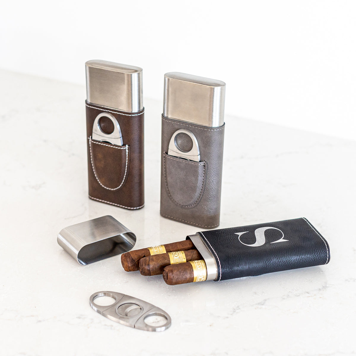 Personalized Cigar Case and Cutter Custom Engraved Cigar Case. 