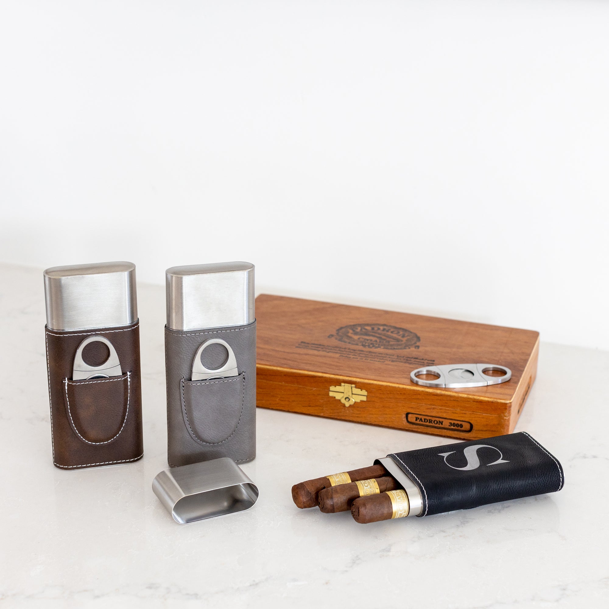 Personalized Cigar Case with Cutter - Initial