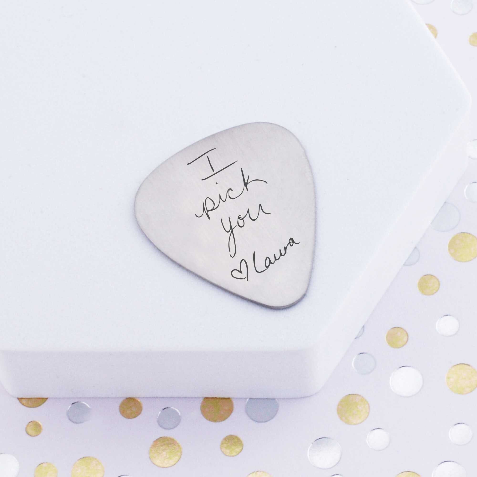 Handwriting Guitar Pick