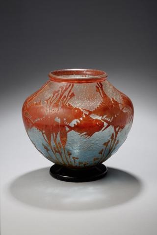 Vase antique en verre "vase aux poissons"