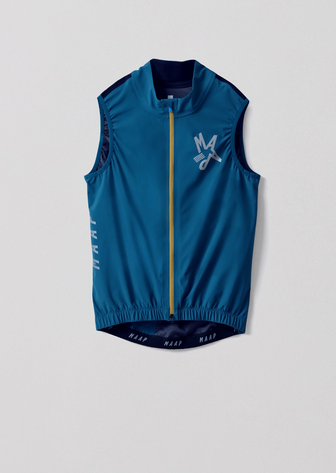 希少 黒入荷！ - Vest OffCuts Prime MAAP Apparel Cycling ウェア