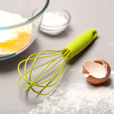 https://cdn.shopify.com/s/files/1/0570/6783/1492/products/zeal-j163_silicone-balloon-whisk-in-lime_lifestyle_384x384.jpg?v=1631723072