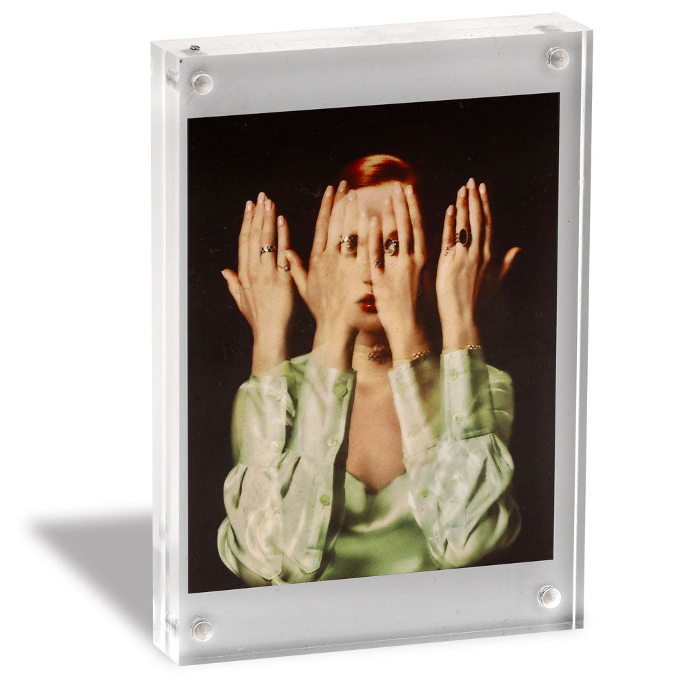 Acrylic Frame, A6  Fotografiska NY Shop