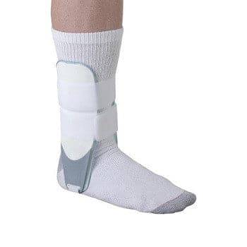 Aircast A60 Ankle Brace - Think Sport