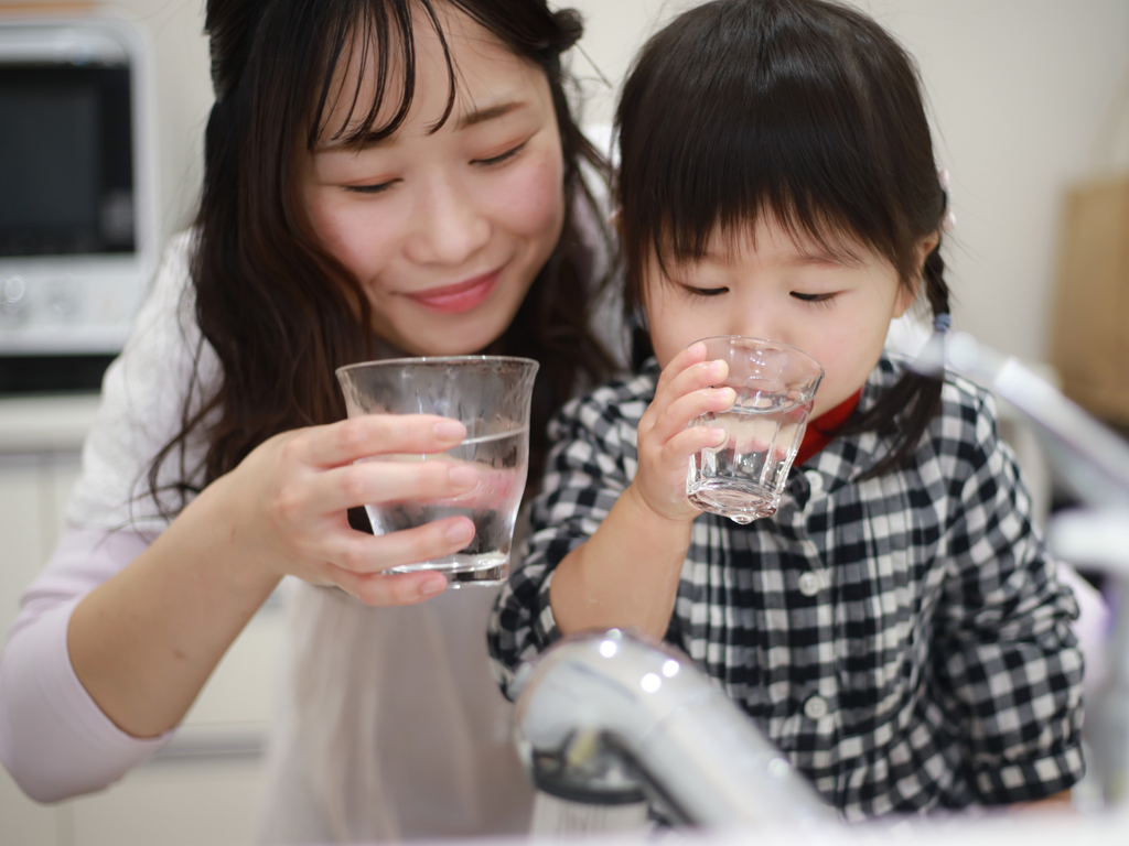 Alkaline Mineralized Water for Children