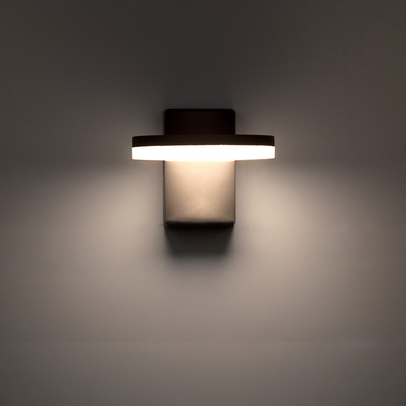 undercounter light