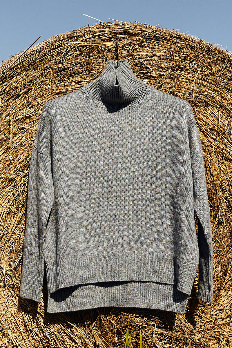 Highneck cashmere sweater Heidi