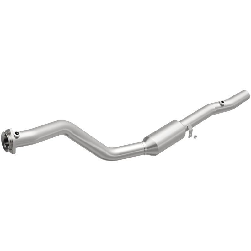 MagnaFlow 2001 2003 Audi S8 4.2L Direct Fit Catalytic Converter 55.25in Length