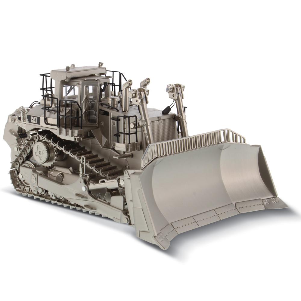 1:50 Cat® 390F L Hydraulic Excavator - Gunmetal Finish 