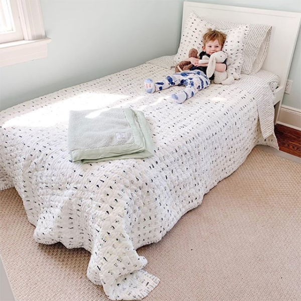 littlegiraffe- Transitioning to a ‘Big Kid’ Bed