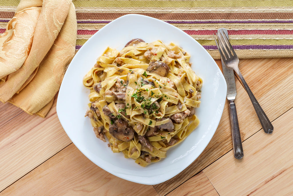 Recipe of Creamy Steak Fettuccine