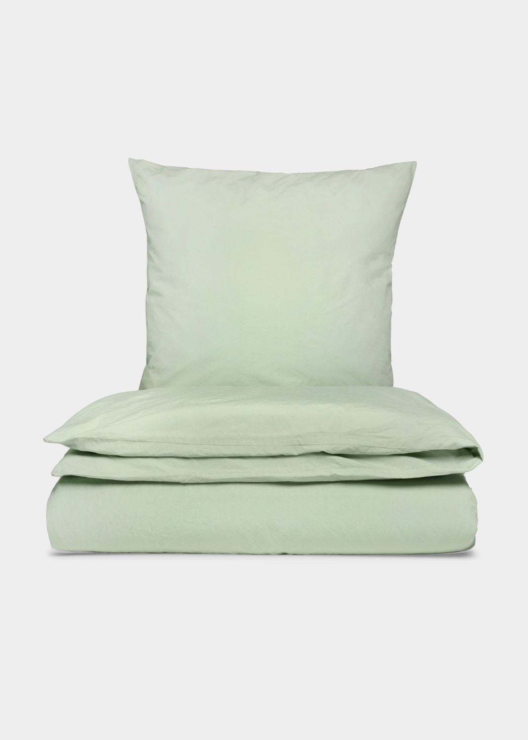 Se Bomuldspercale sengesæt - Grøn - 140x220/60x63 hos Sekan Studio - Behageligt sengetøj